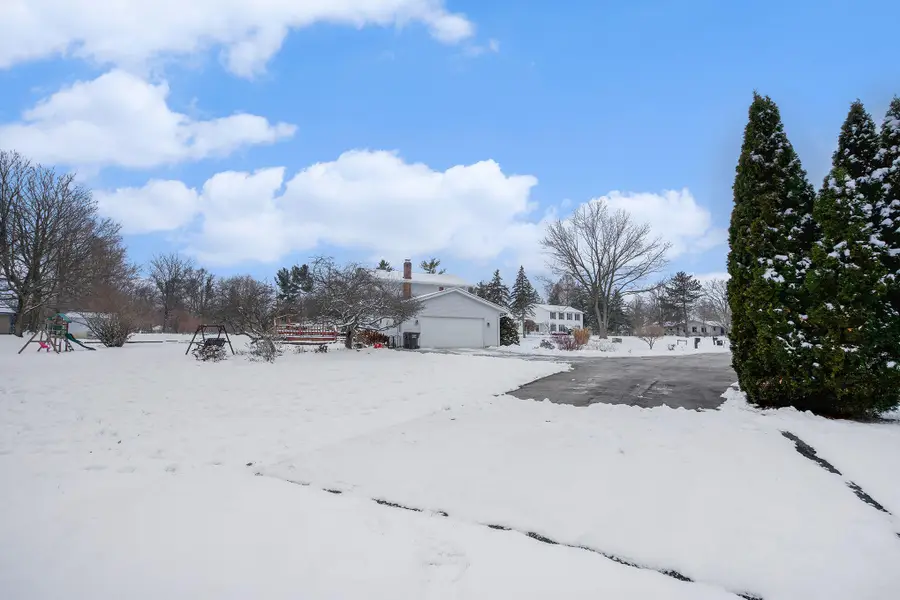 3565 Joanna Court, Saline, MI 48176 - Image #3