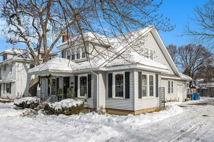 229 S Riverview Drive, Kalamazoo, MI 49004 - Image #2