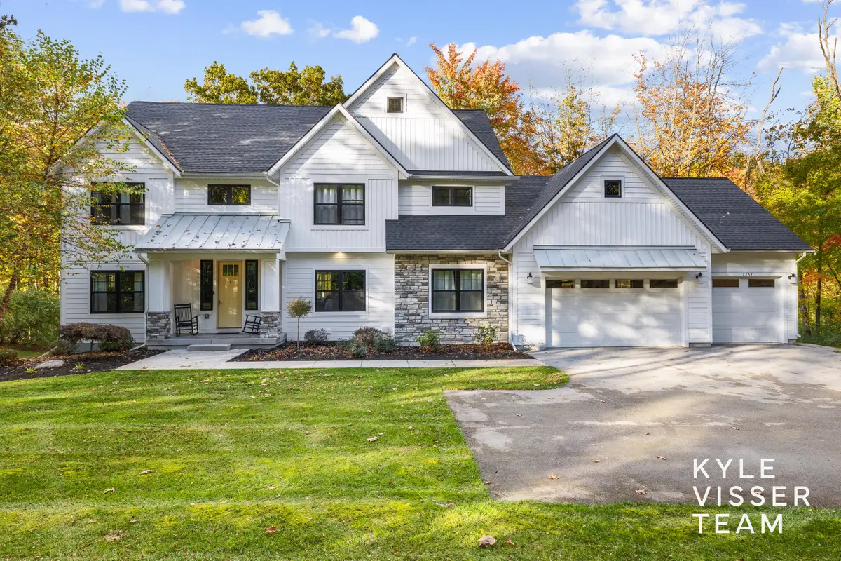 7787 S Gracemoor Court Se, Alto, MI 49302 - Image #1