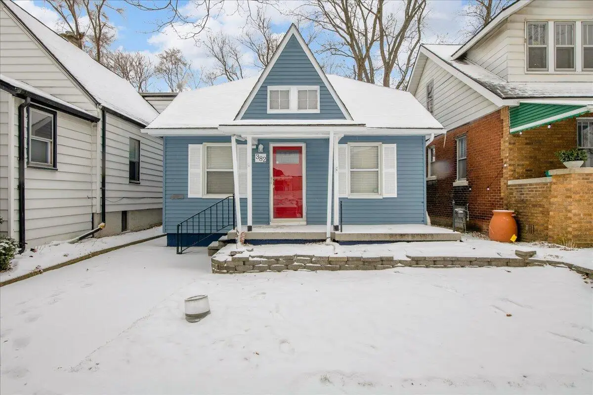 382 W Hayes Avenue, Hazel Park, MI 48030 - Image #1