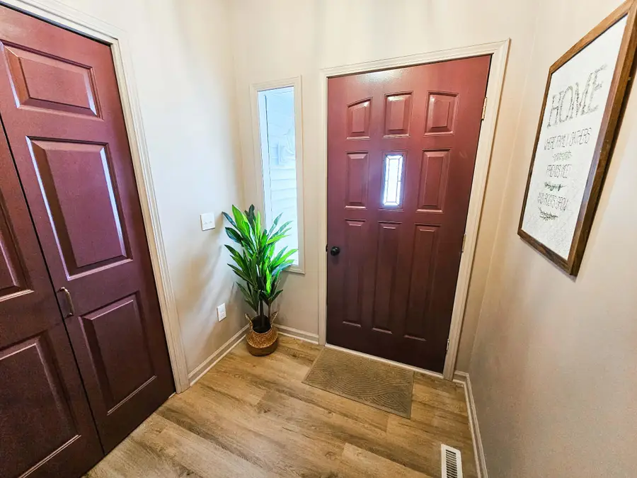 909 Barton Street, Otsego, MI 49078 - Image #3