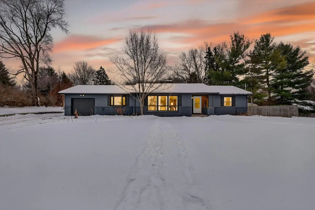 3312 Thornapple River Drive Se, Grand Rapids, MI 49546 - Image #1