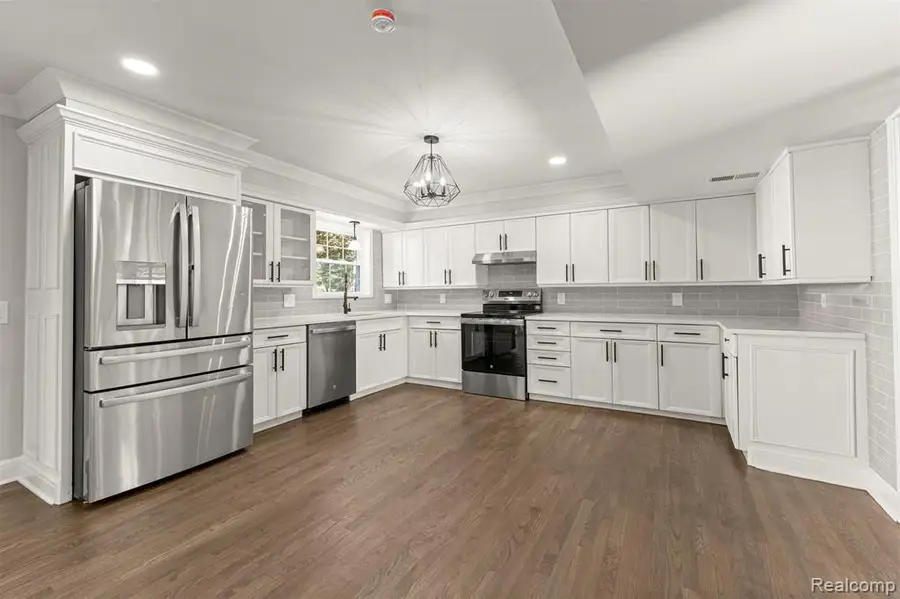 3158 Lafayette Drive, Trenton, MI 48183 - Image #3