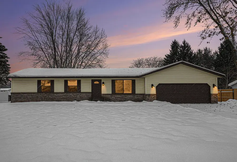 876 Beauford Street Se, Grand Rapids, MI 49508 - Image #2