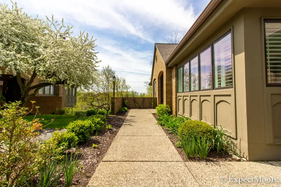 632 Cascade Hills Ridge Se, Grand Rapids, MI 49546 - #3