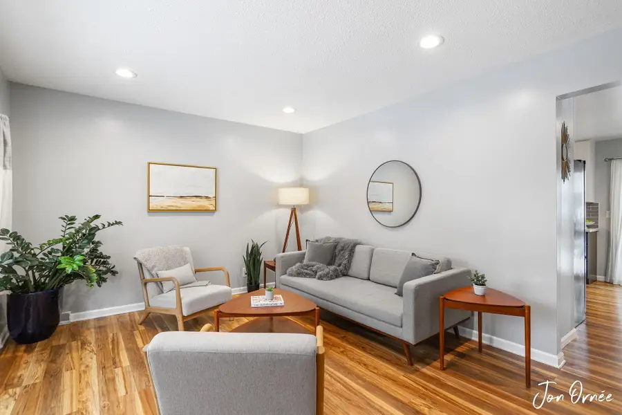 5760 Ivanrest Avenue Sw, Wyoming, MI 49418 - Image #2