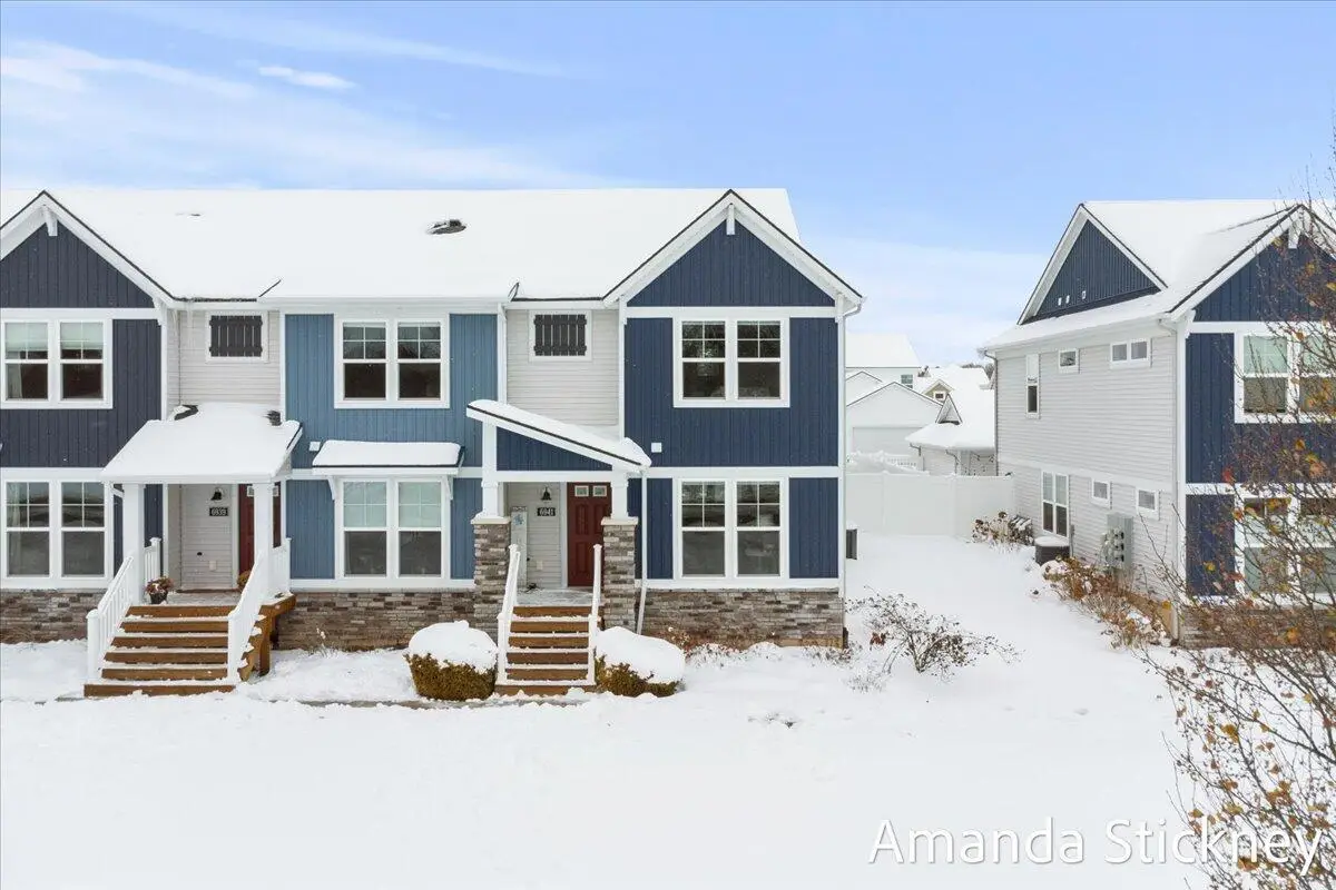 6941 Myers Lake Avenue Ne #18, Rockford, MI 49341 - Image #1