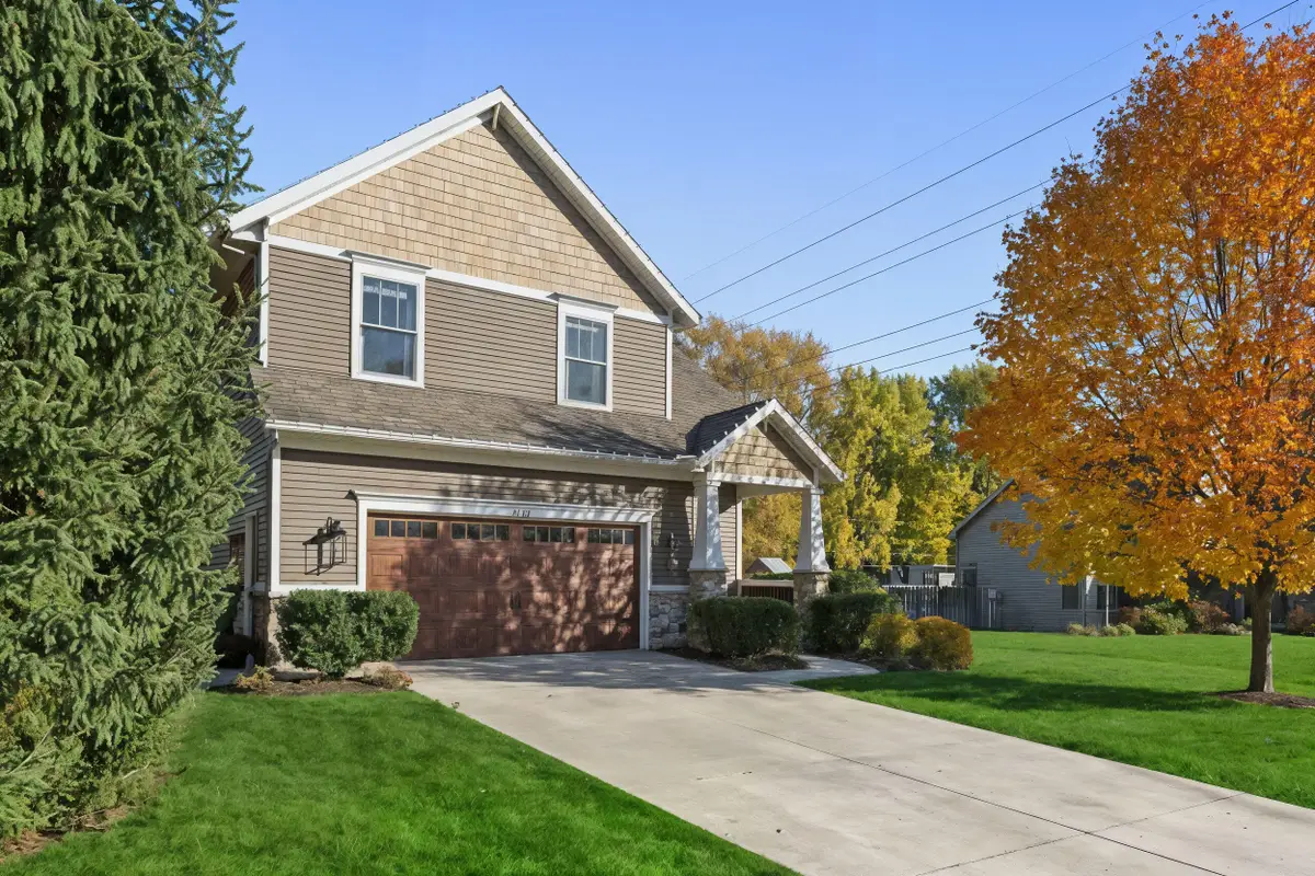 3707 Fox Crossing Crossing, Saint Joseph, MI 49085 - Image #1
