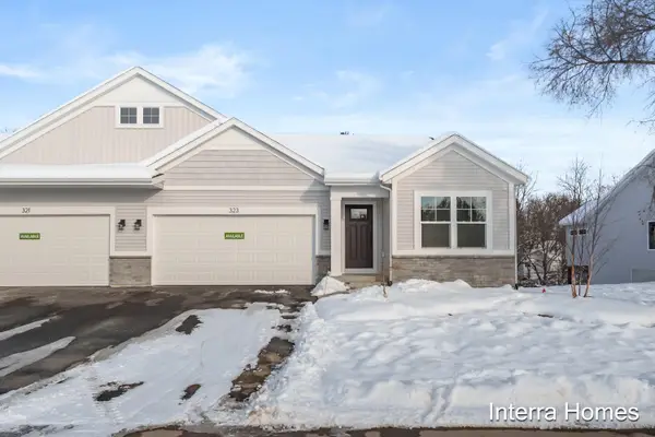323 Hickory Valley Drive, Kalamazoo, MI 49009