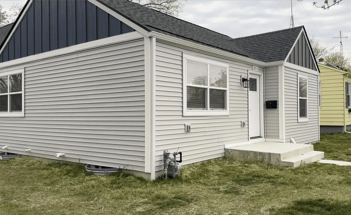 851 Kingsley Avenue, Saint Joseph, MI 49085 - Image #1