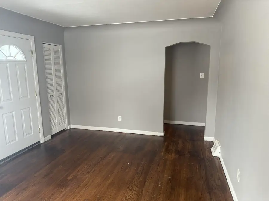 21819 Shakespeare Avenue, Eastpointe, MI 48021 - Image #3