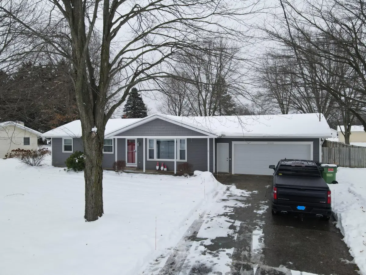 10300 Springwood Drive, Zeeland, MI 49464 - Image #1