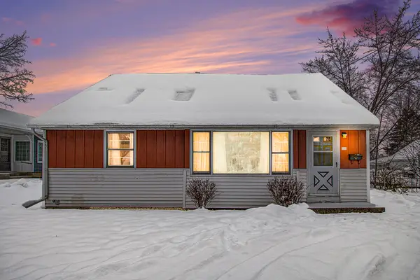 210 Oakhurst Avenue, Kalamazoo, MI 49001