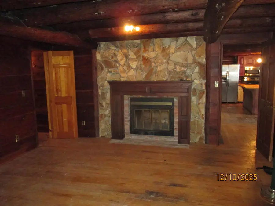 9500 Gilbert Road, Pittsford, MI 49271 - Image #2