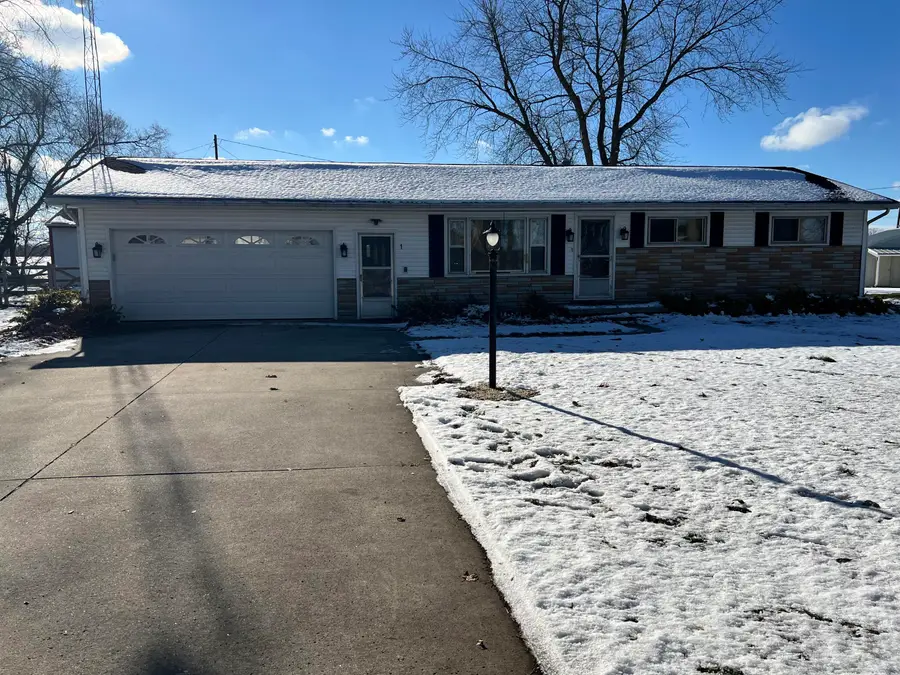 1755 E Carleton Road, Adrian, MI 49221 - Image #2