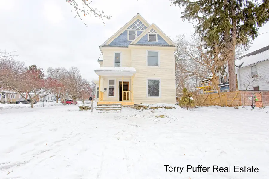 528 S Jefferson Street, Hastings, MI 49058 - Image #3