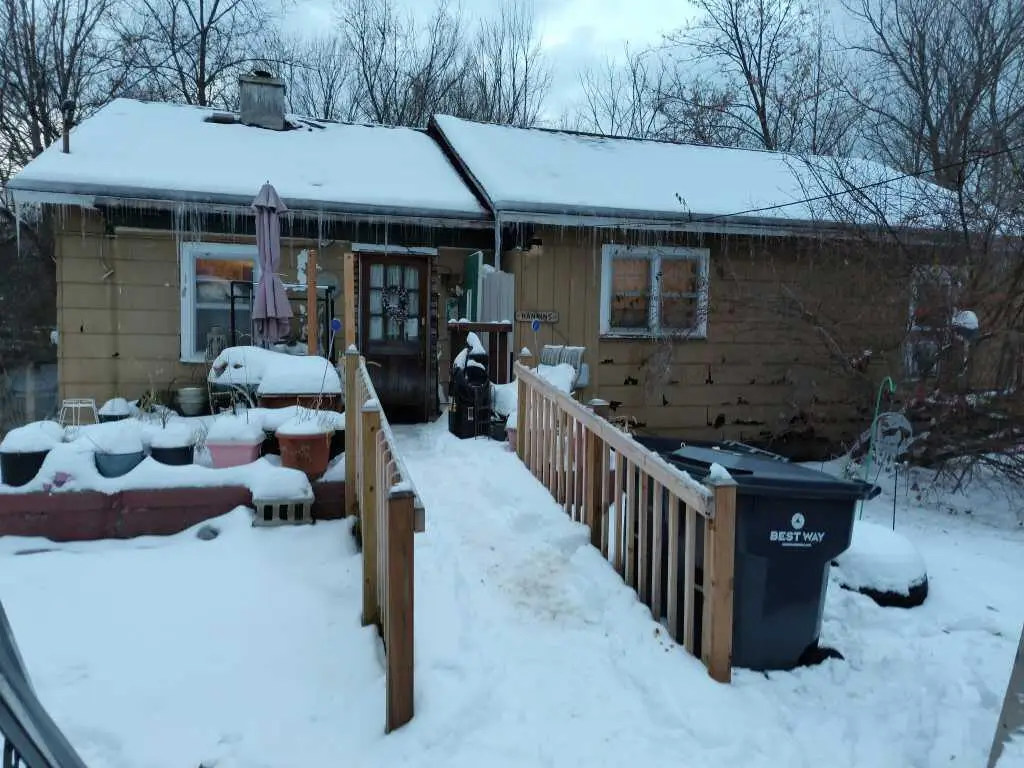 2064 Coloma Road, Benton Harbor, MI 49022 - Image #1