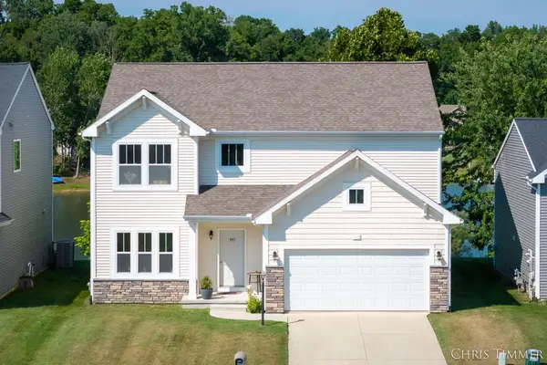 597 Trumpeter Bay Drive, Benton Harbor, MI 49022