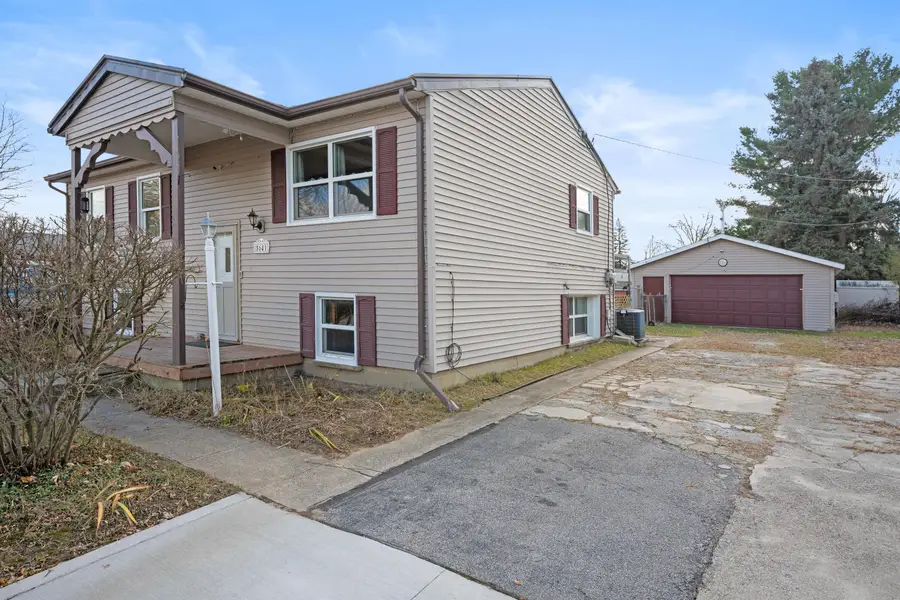 5641 Larch Drive, Jackson, MI 49201 - Image #3