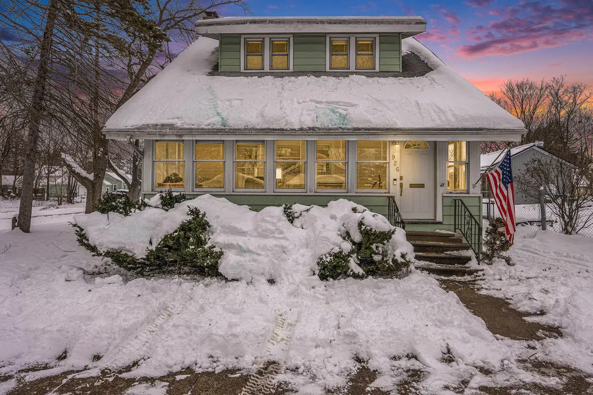 926 Washburn Avenue, Kalamazoo, MI 49048 - Image #1