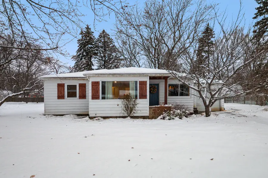 3815 Auburn Avenue Ne, Grand Rapids, MI 49525 - Image #2