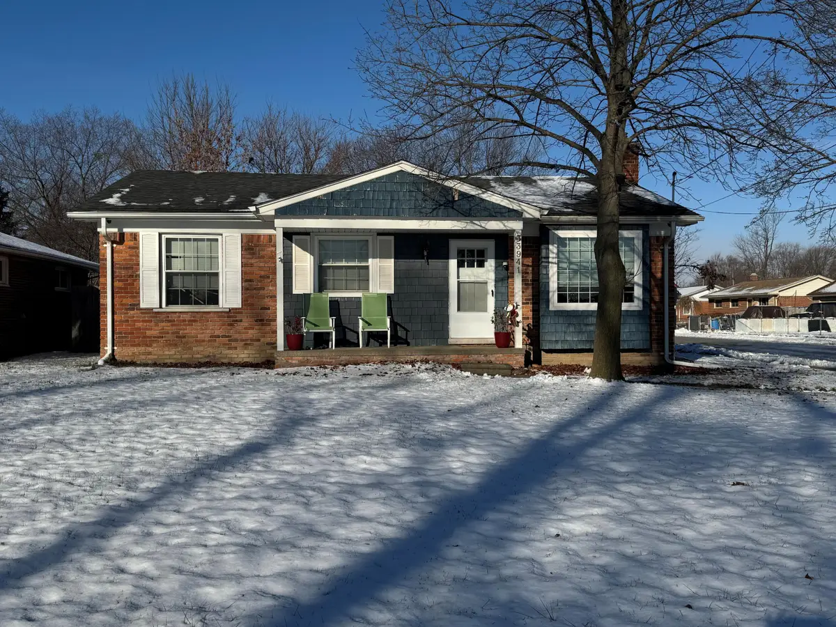 33941 Jefferson Avenue, Saint Clair Shores, MI 48082 - Image #1