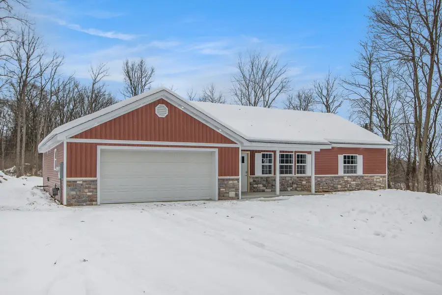 2824 E B Avenue, Plainwell, MI 49080 - Image #2