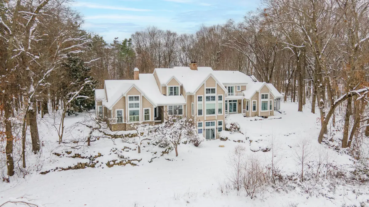 8248 W P Avenue, Kalamazoo, MI 49009 - Image #1