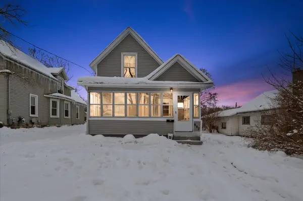 807 S Pearl Street, Belding, MI 48809