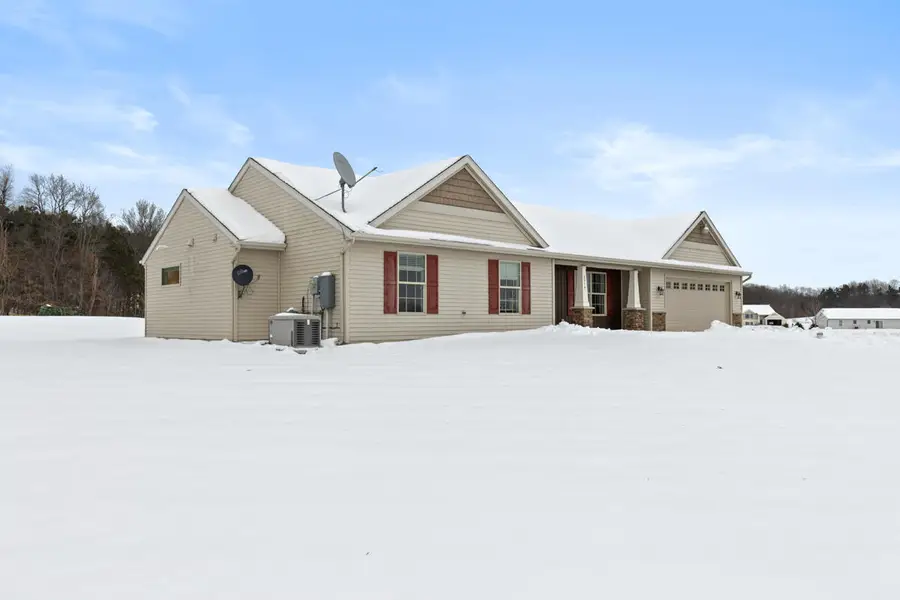 2914 Fawn Cove Avenue, Middleville, MI 49333 - Image #2