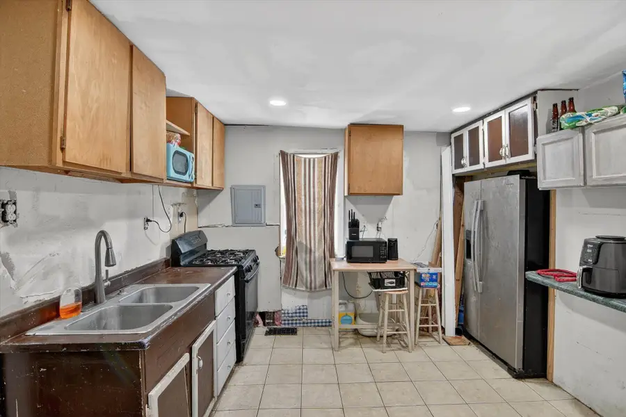 64 Spring Street, Hillsdale, MI 49242 - Image #3