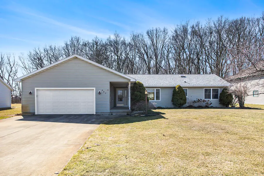 437 Kenaston Drive, Coldwater, MI 49036 - #2