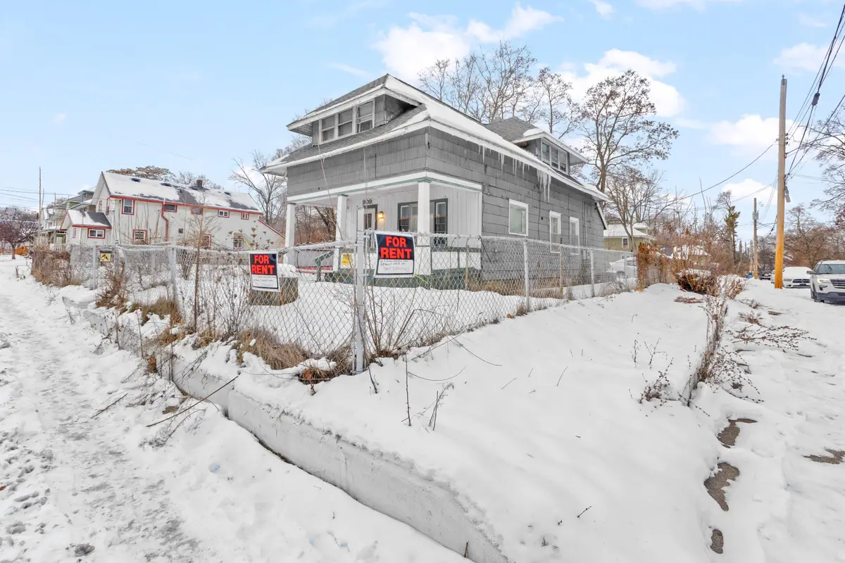 909 Baker Street, Lansing, MI 48910 - Image #1