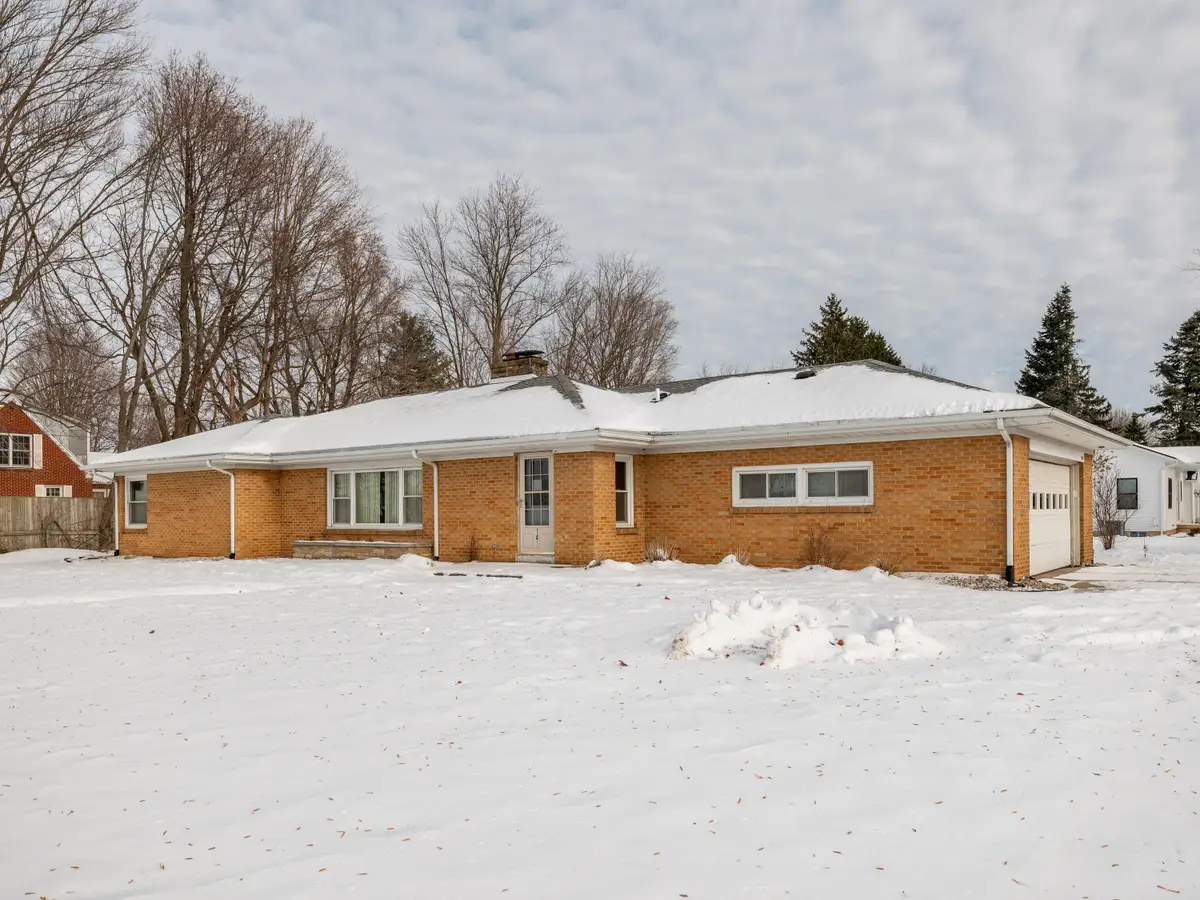141 S Drake Road, Kalamazoo, MI 49009 - Image #1