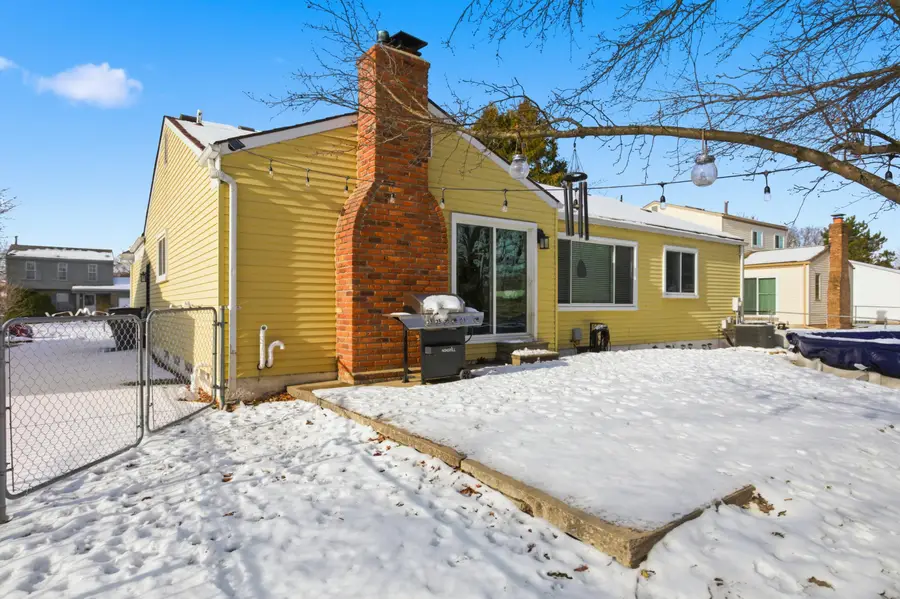 41942 Kentvale Drive, Clinton Township, MI 48038 - Image #2