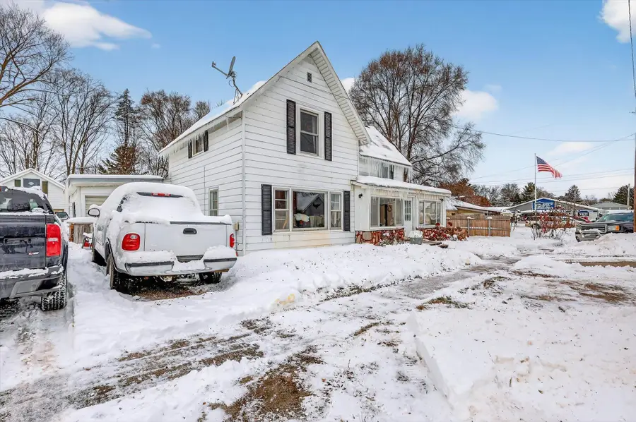 126 N Clark Street, Six Lakes, MI 48886 - Image #3