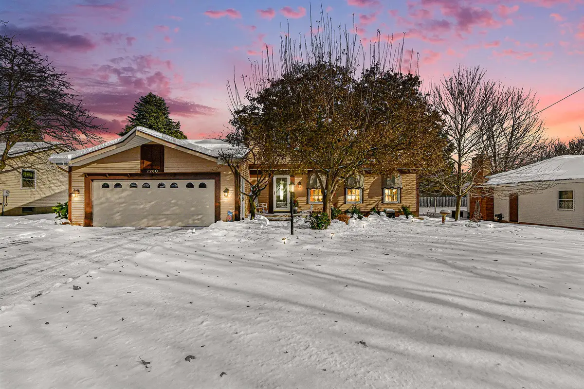 2260 Elmridge Drive Nw, Grand Rapids, MI 49504 - Image #1