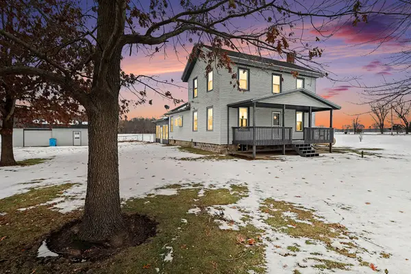 19910 Moorepark Road, Three Rivers, MI 49093