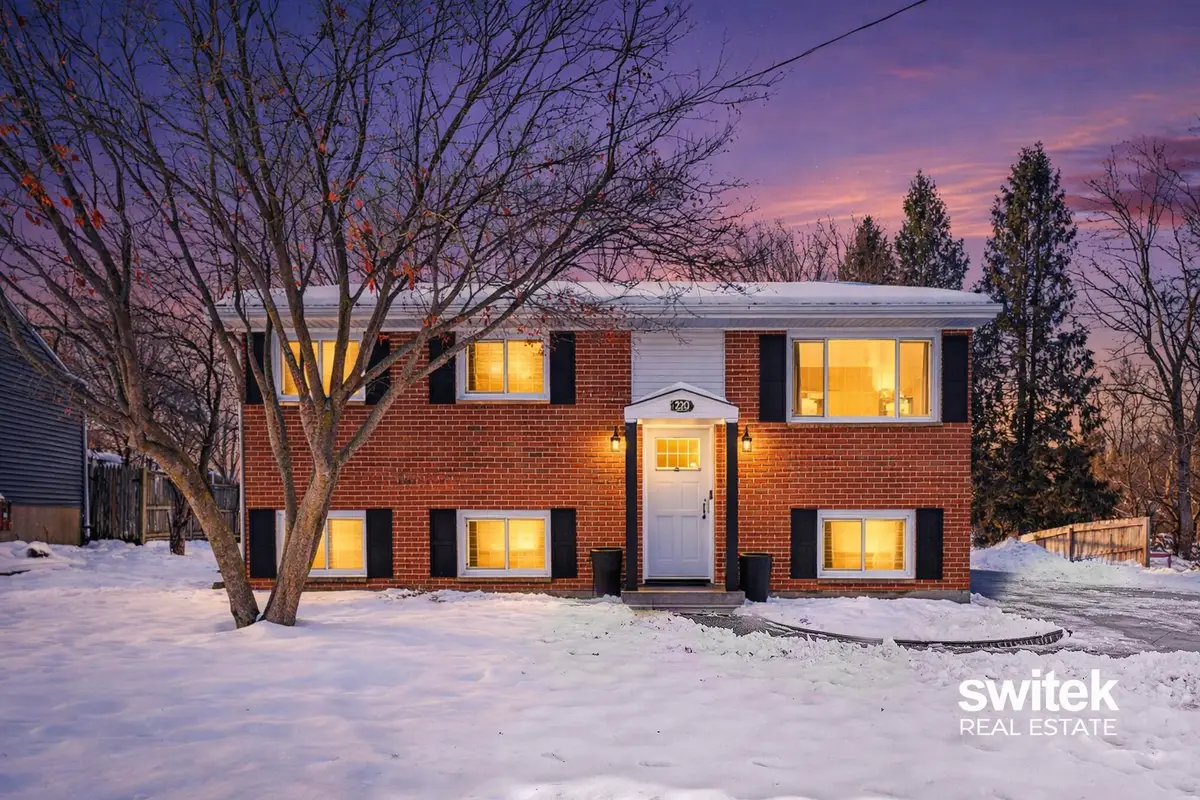 220 Stadium Drive, Middleville, MI 49333 - Image #1