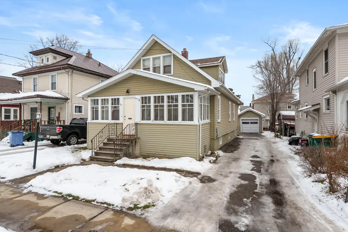 27 Phelps Avenue, Battle Creek, MI 49015 - Image #1