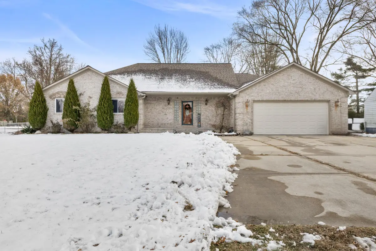 39340 Hamon Street, Harrison Township, MI 48045 - Image #1