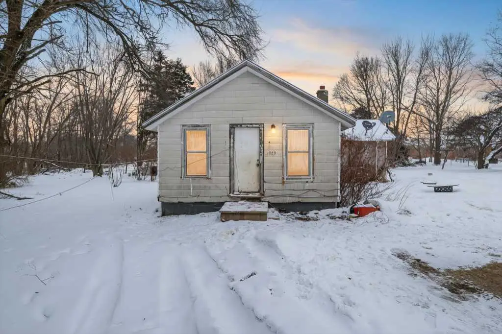 7929 E Napier Avenue, Benton Harbor, MI 49022 - Image #1