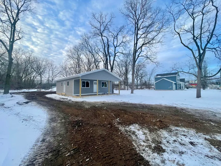 1422 Cooper Street, Jackson, MI 49202 - Image #3