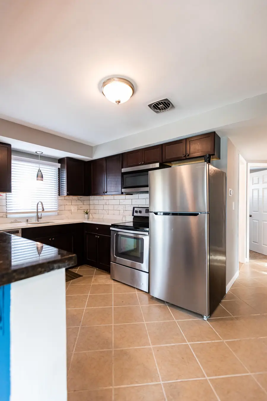 21400 Parklawn Street, Oak Park, MI 48237 - Image #2