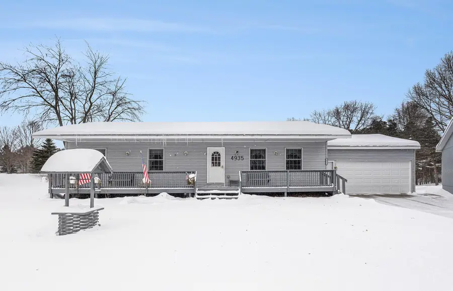 4935 W Deren Road, Ludington, MI 49431 - Image #3