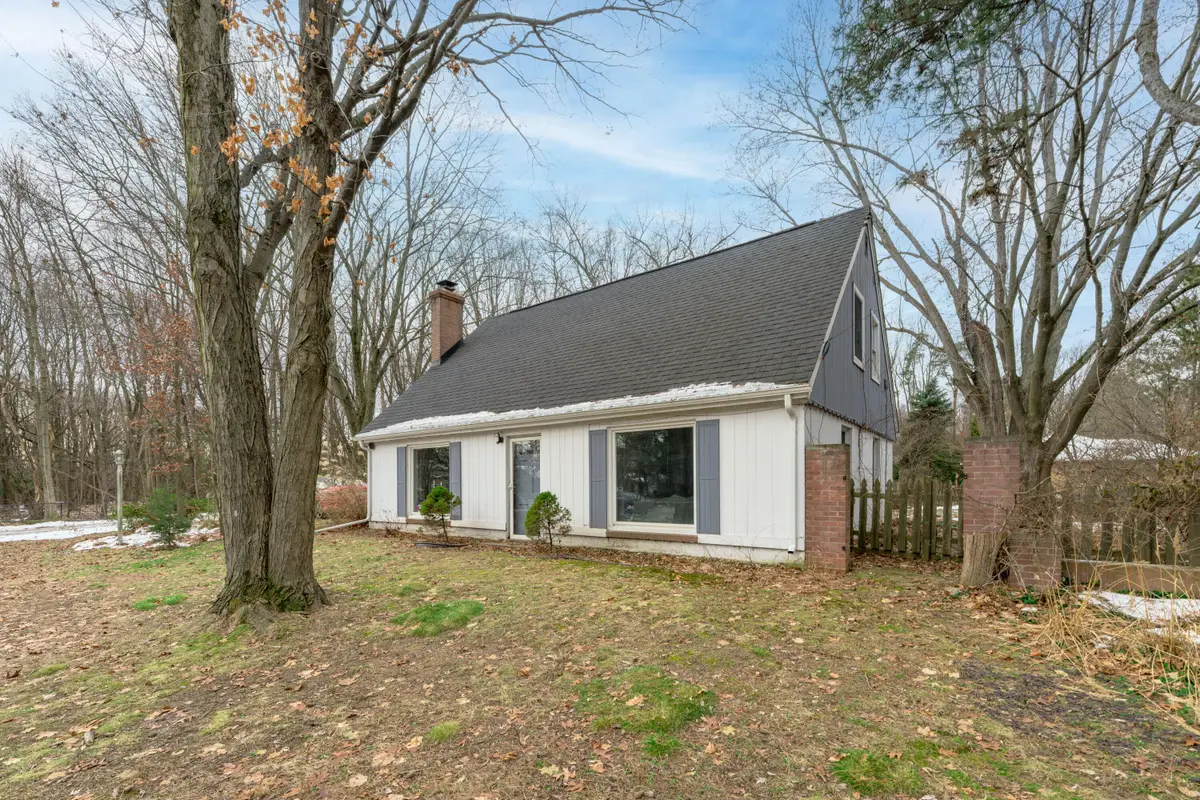 4240 Oakland Drive, Kalamazoo, MI 49008 - #1