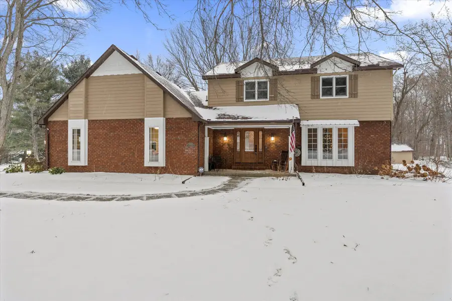 22279 Loupee Drive, Cassopolis, MI 49031 - Image #2
