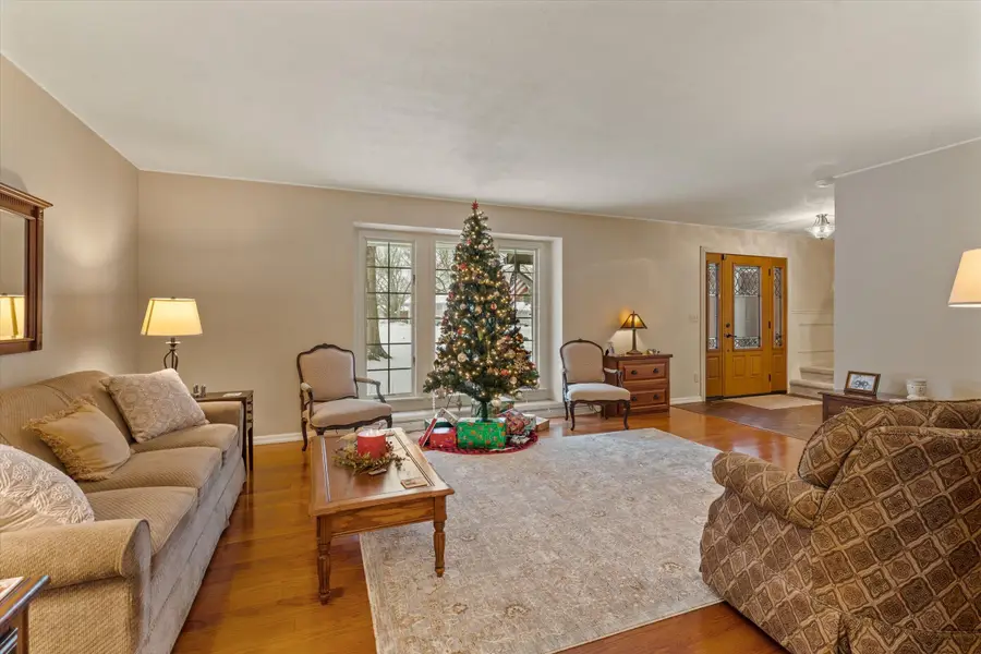 22279 Loupee Drive, Cassopolis, MI 49031 - Image #3