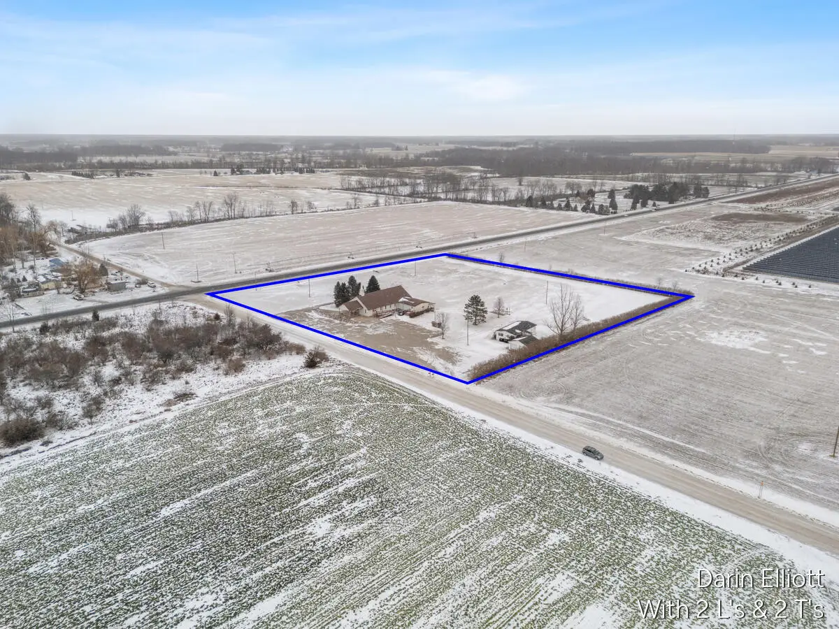 8055 S Castle Road, Sheridan, MI 48884 - Image #1