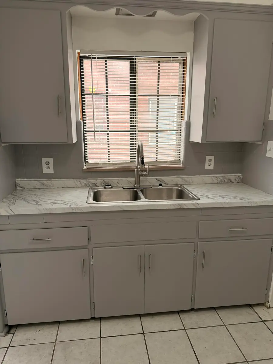 11455 Kenmoor Street, Detroit, MI 48205 - Image #3